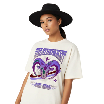 VACANCY Oversized Shirt / Sternzeichen-Steinbock Aura