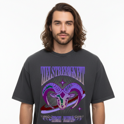 VACANCY Oversized Shirt / Sternzeichen-Steinbock Aura