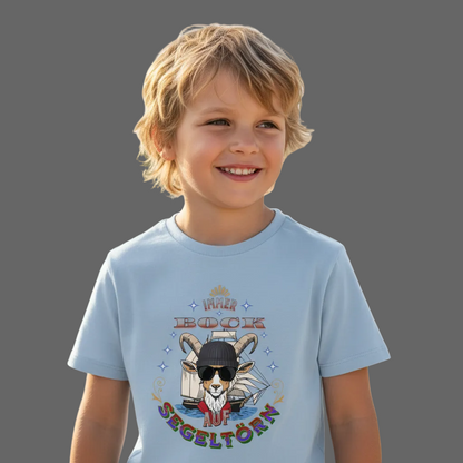 Auf SEGELTÖRN immer BOCK / Premium Organic Shirt Kids-blau-TORIPROS