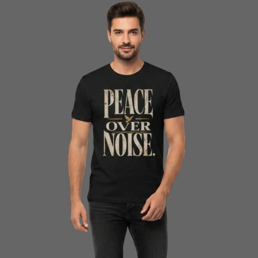  HigherBlanks Premium T-Shirt in schwarz mit „PEACE OVER NOISE“-TORIPROS