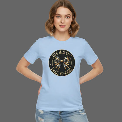 Premium Organic Shirt Women in Sky Blue mit „LIFE IS A GIFT"-TORIPROS