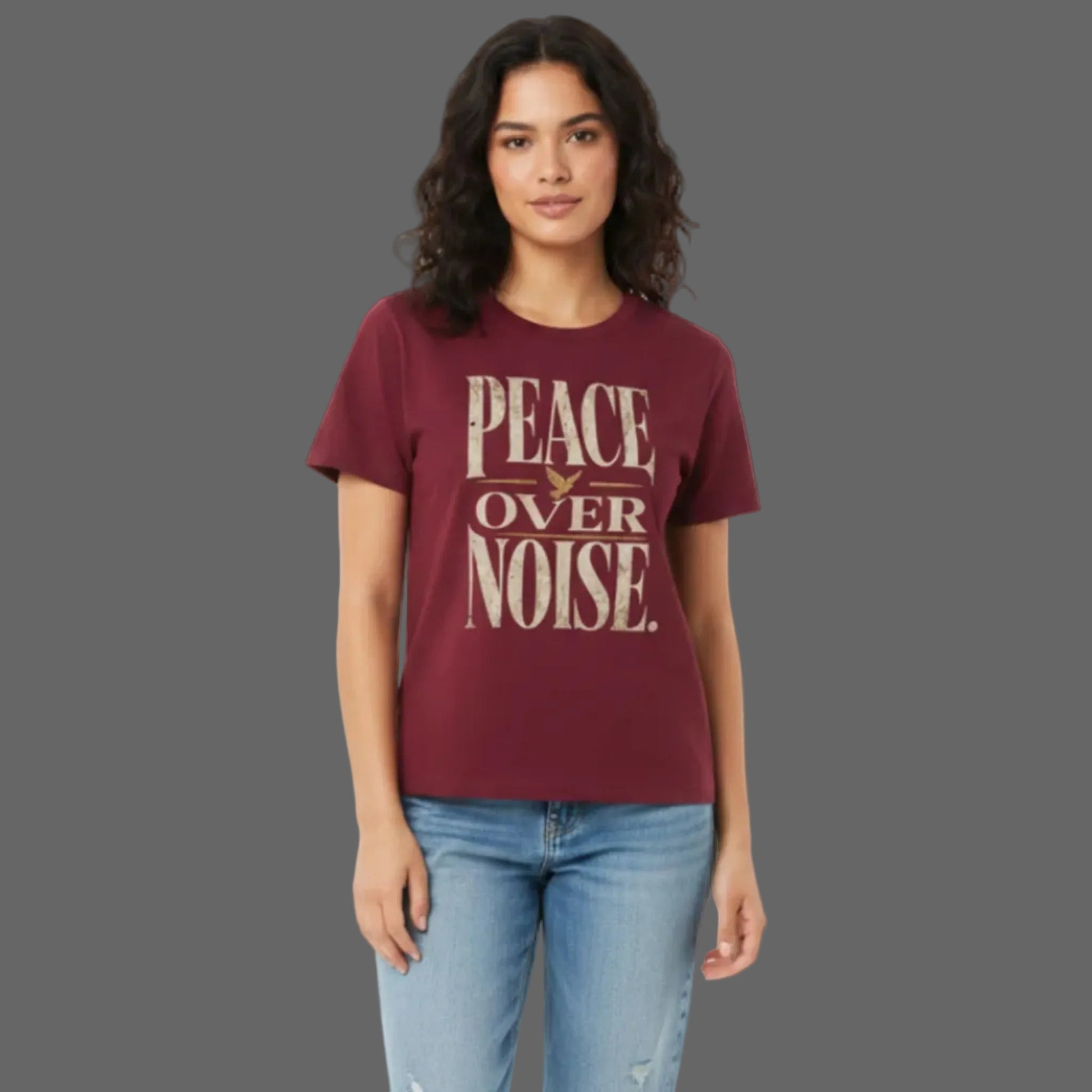 Premium Organic Shirt Women in Burgunder mit „PEACE OVER NOISE“-TORIPROS