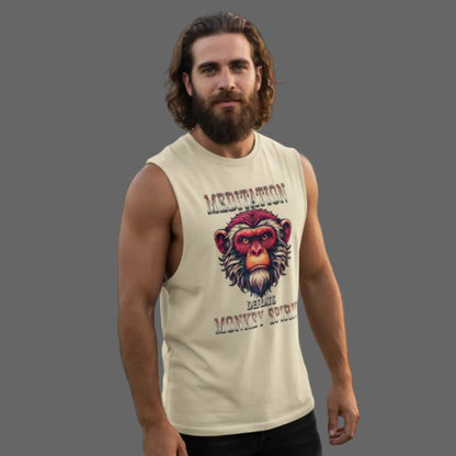 Sleeveless Oversized Tee in sand mit „Meditation defeats MONKEY SPIRIT“-TORIPROS