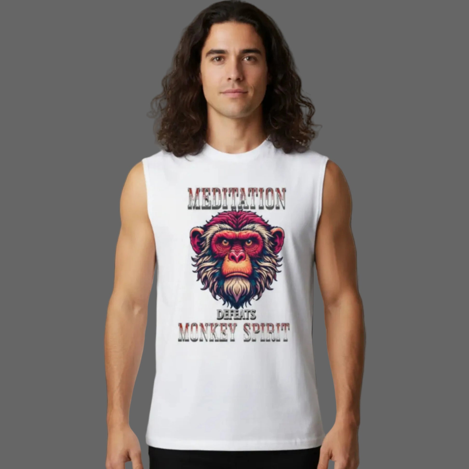 Sleeveless Oversized Tee in weiß mit „Meditation defeats MONKEY SPIRIT“-TORIPROS