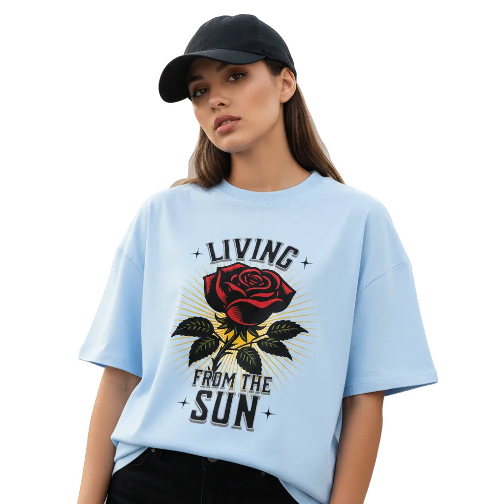 VACANCY Oversized Shirt in Babyblau mit „Living from the SUN“-TORIPROS