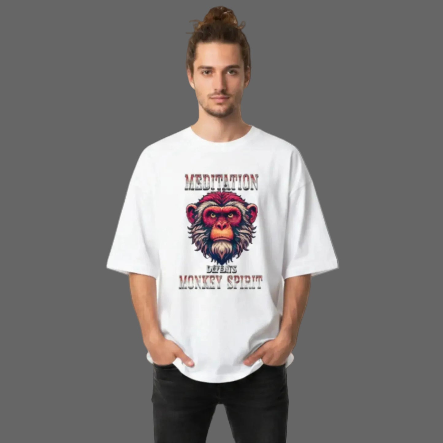 Toripros STILLE Kollektion – MEDITATION defeats MONKEY SPIRIT Premium Organic Oversize Blast in Weiß, modernes Streetwear-Design mit starkem Statement
