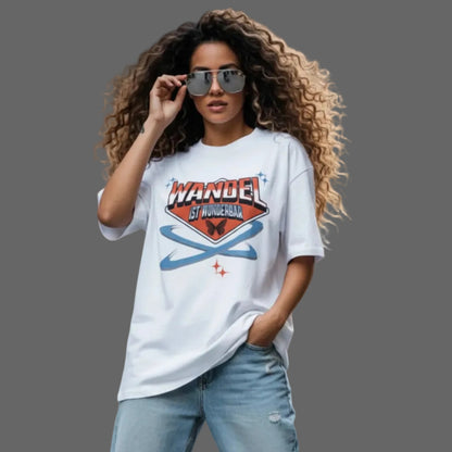  Toripros WANDEL Kollektion – WandelWunderbar Oversized Shirt in Weiß, modernes Streetwear-Design mit starkem Statement